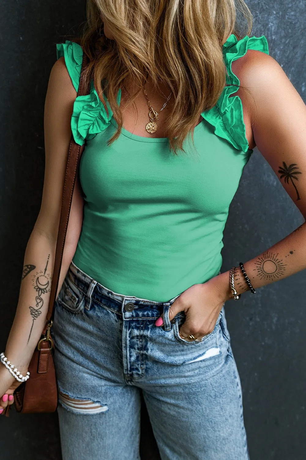 🌼 Ruffled Round Neck Tank 🌼