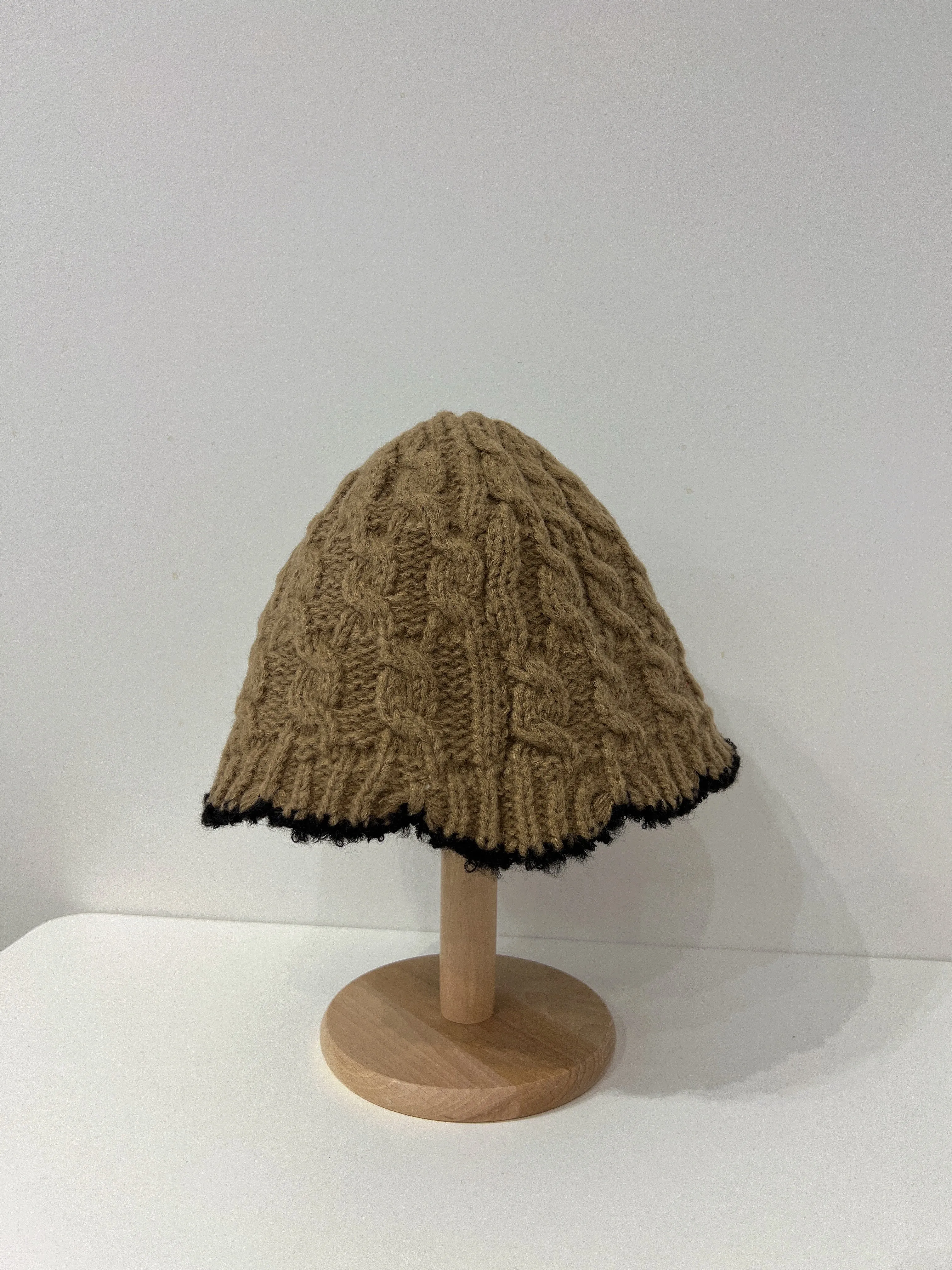 BBOKKA Cable knit bucket hat