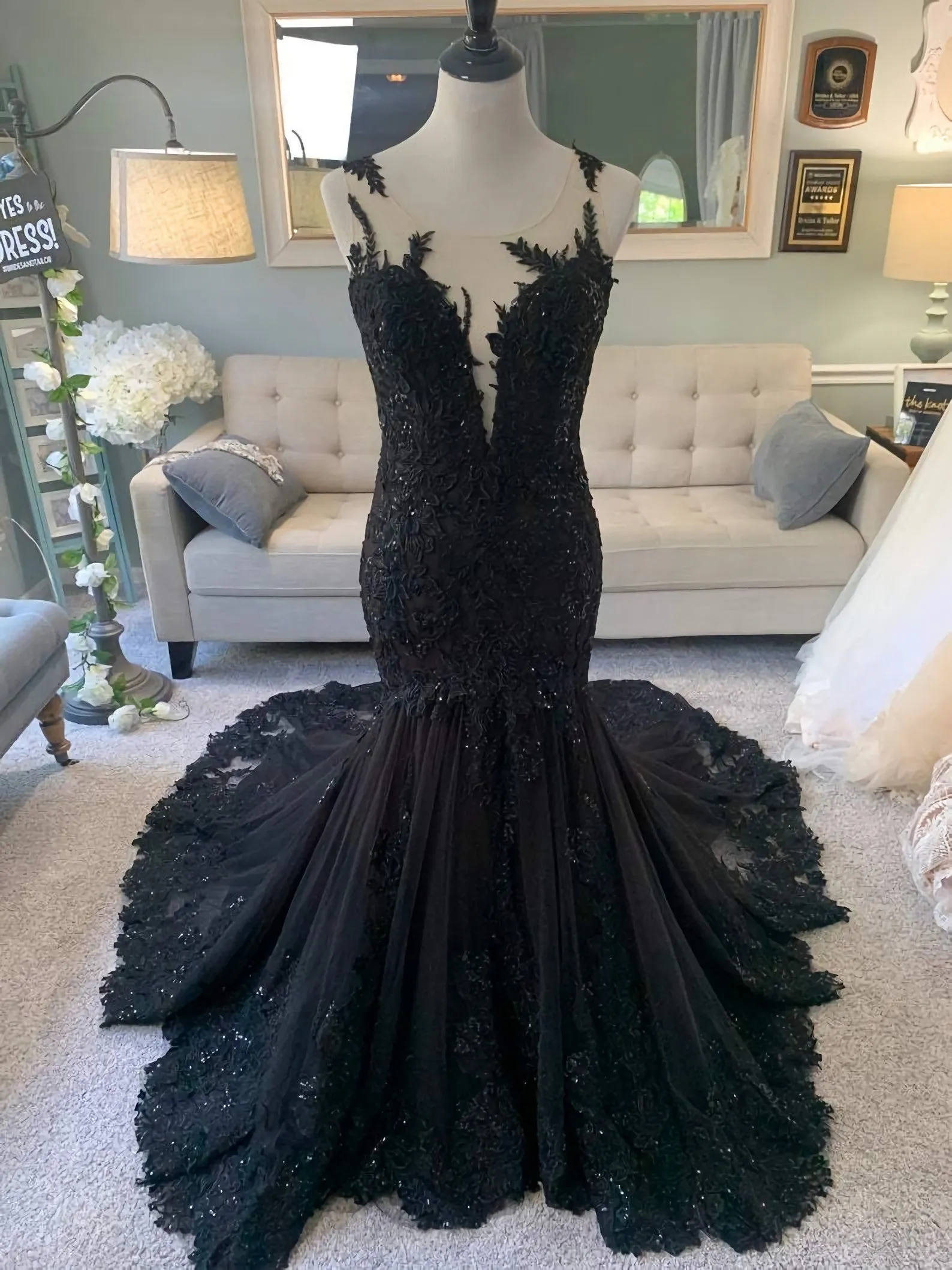 Black Wedding Dress Gothic Wedding Dress Mermaid Black Dress A Line Wedding Dress Black Lace Wedding Dress Illusion Back Wedding Dress