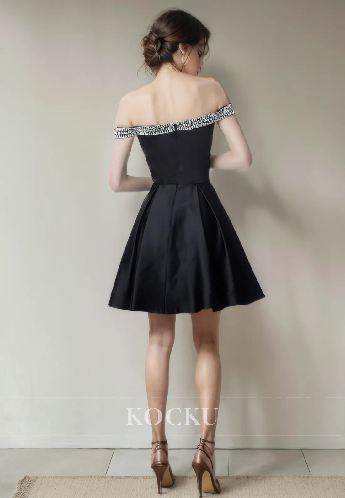 Chic & Modern Off-Shoulder A-Line Satin Party Homecoming Dress