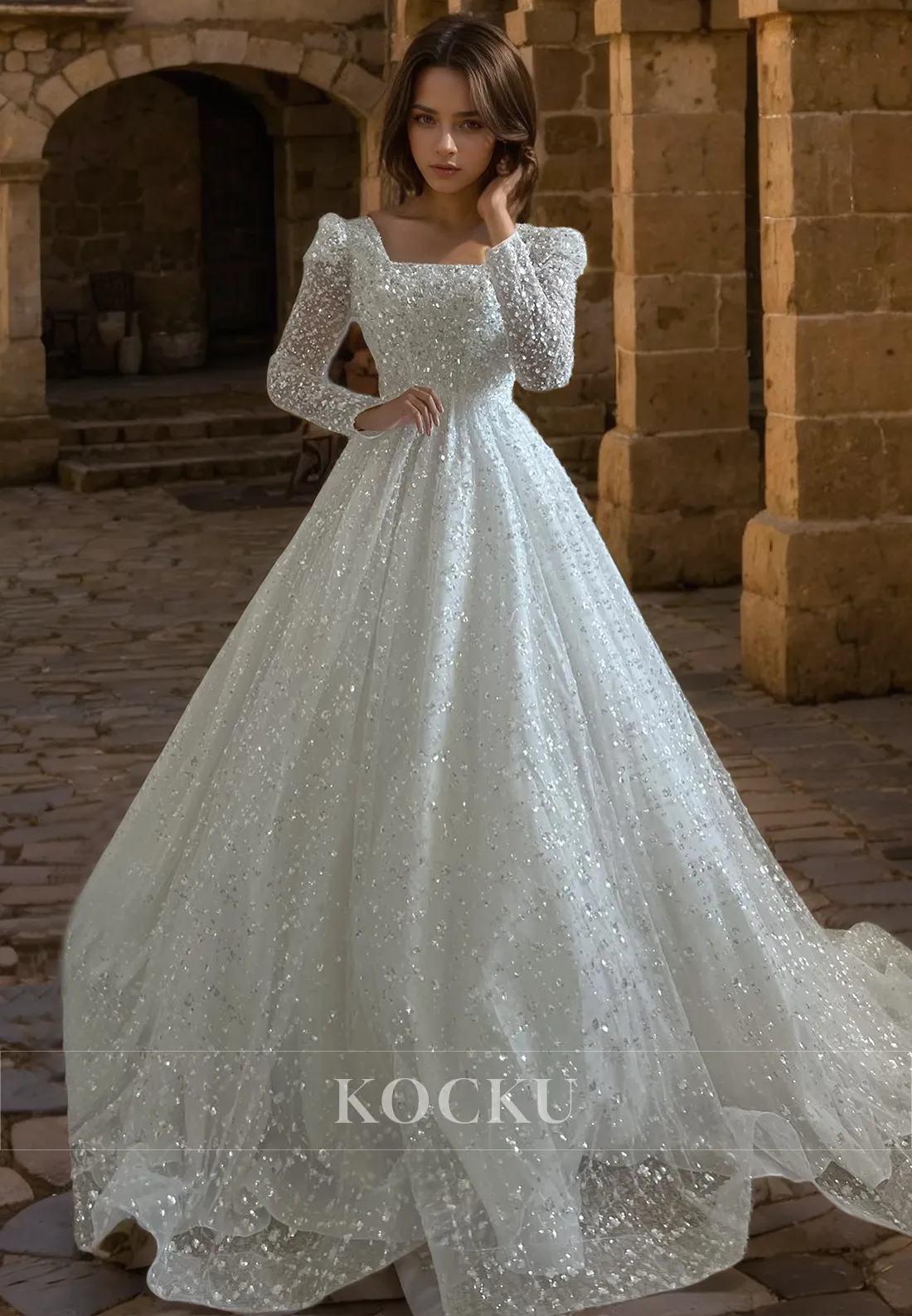 Couture & Ornate Long sleeves A-Line Appliques Tulle Wedding Dress