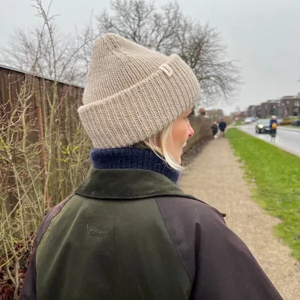 Petite Knit Weekend Hat PROJECT