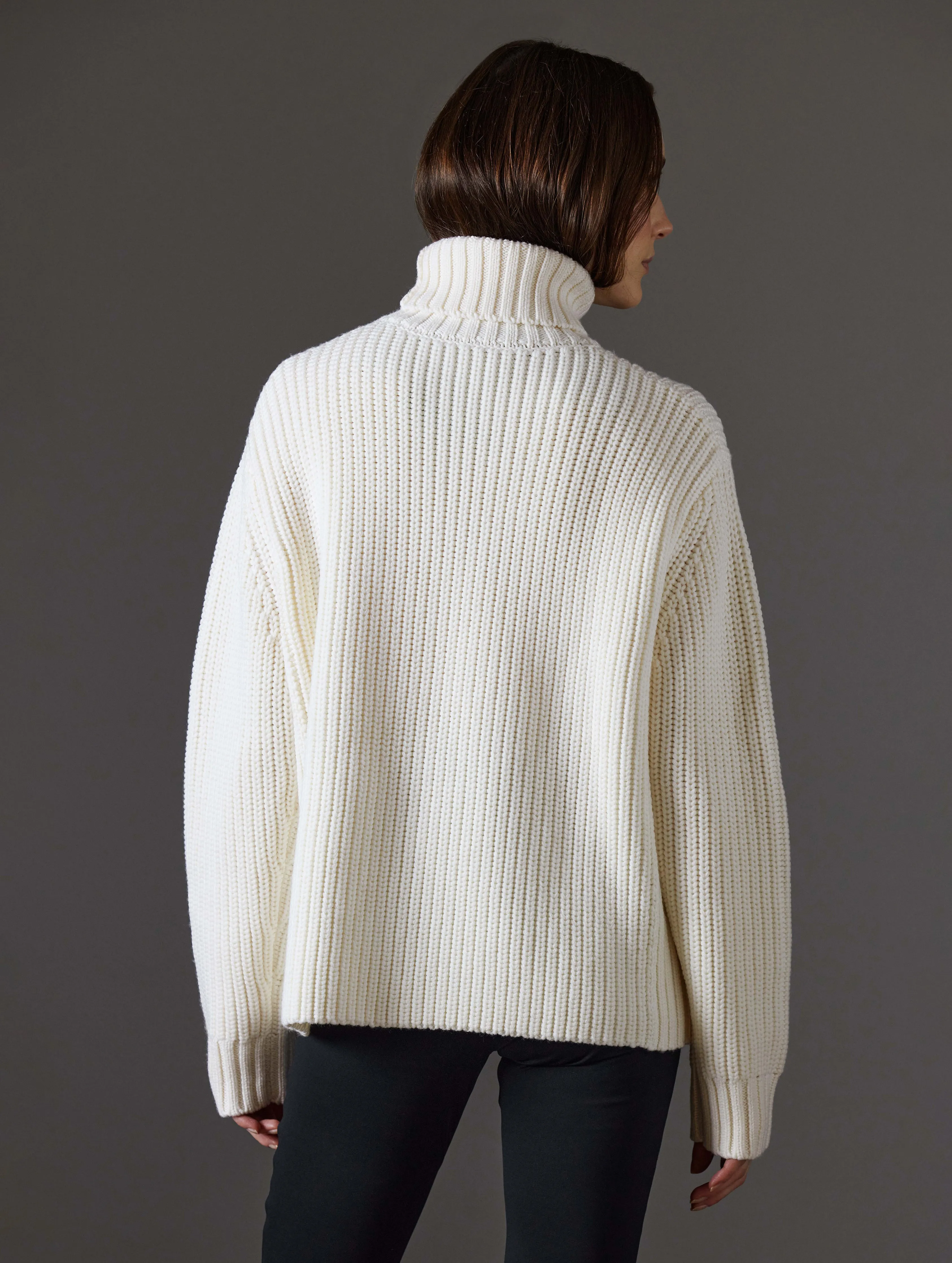 Sherwood Turtleneck Sweater - Winter White