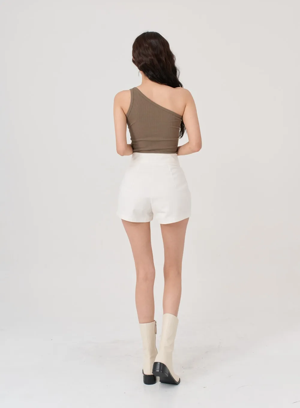 Side Belt Slit High Waist Short Pants IG18