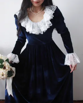 Vintage 1900s Gothic Style Velvet Dress