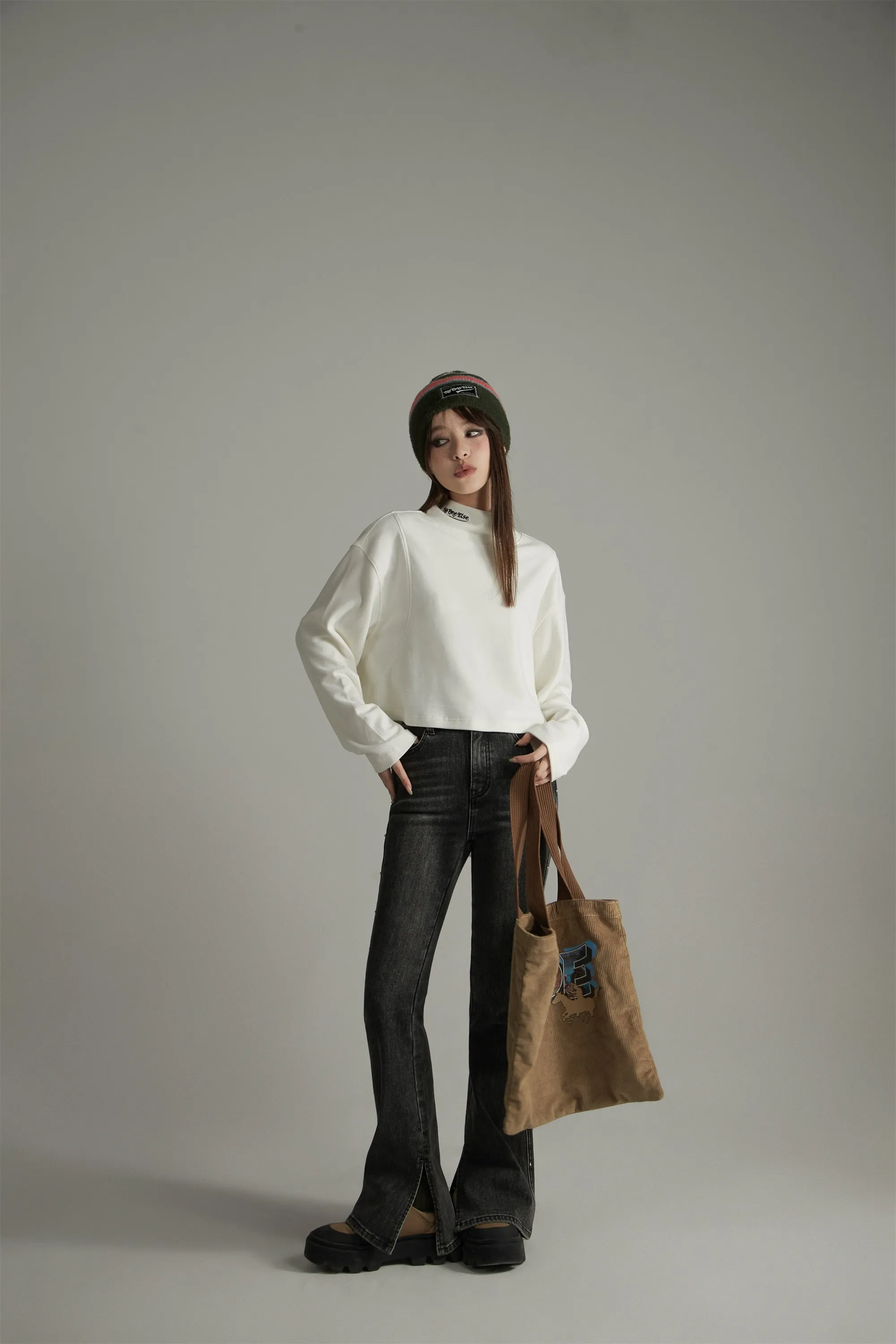 Wide Turtleneck Long-Sleeves Top