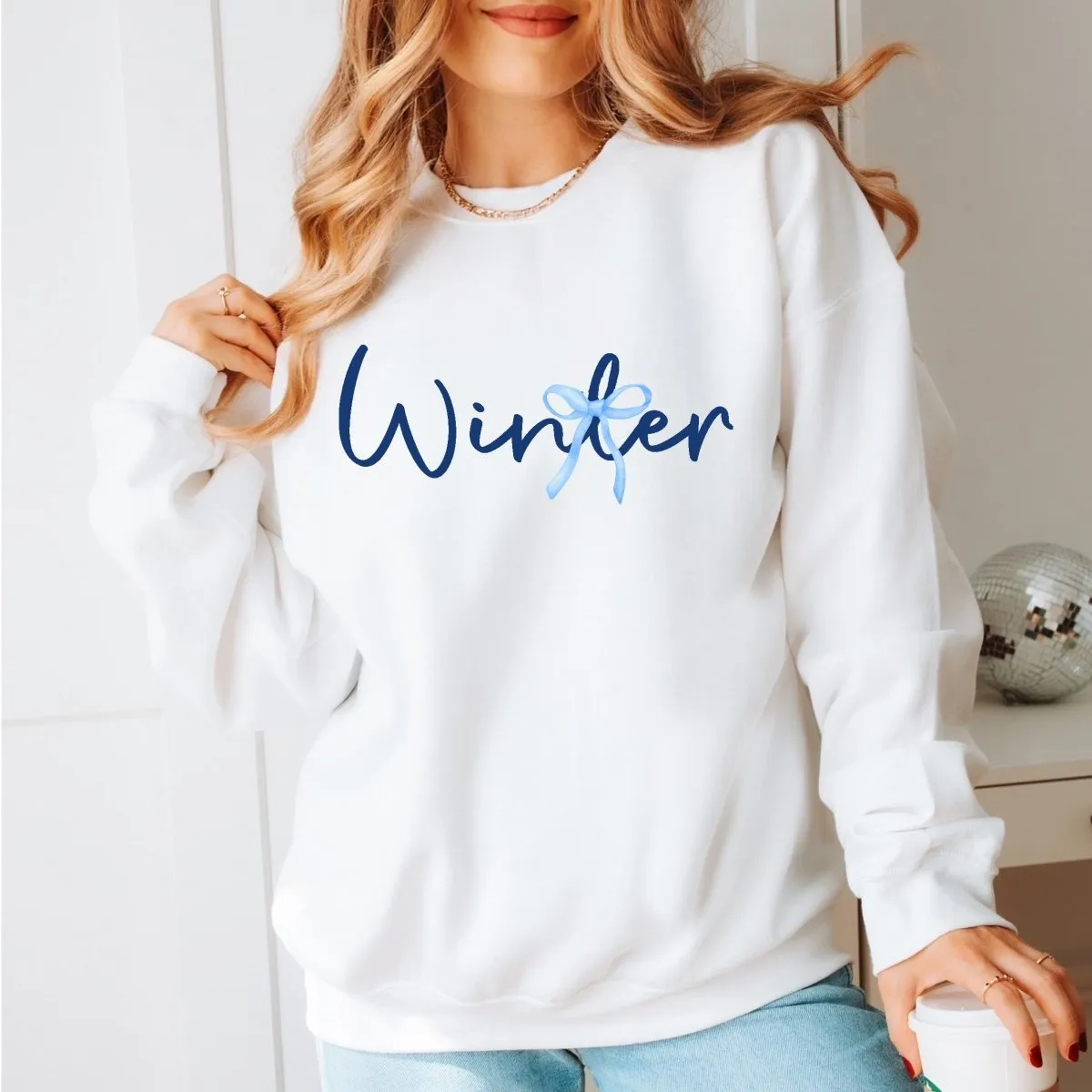 Winter Bow Graphic Sweatshirt